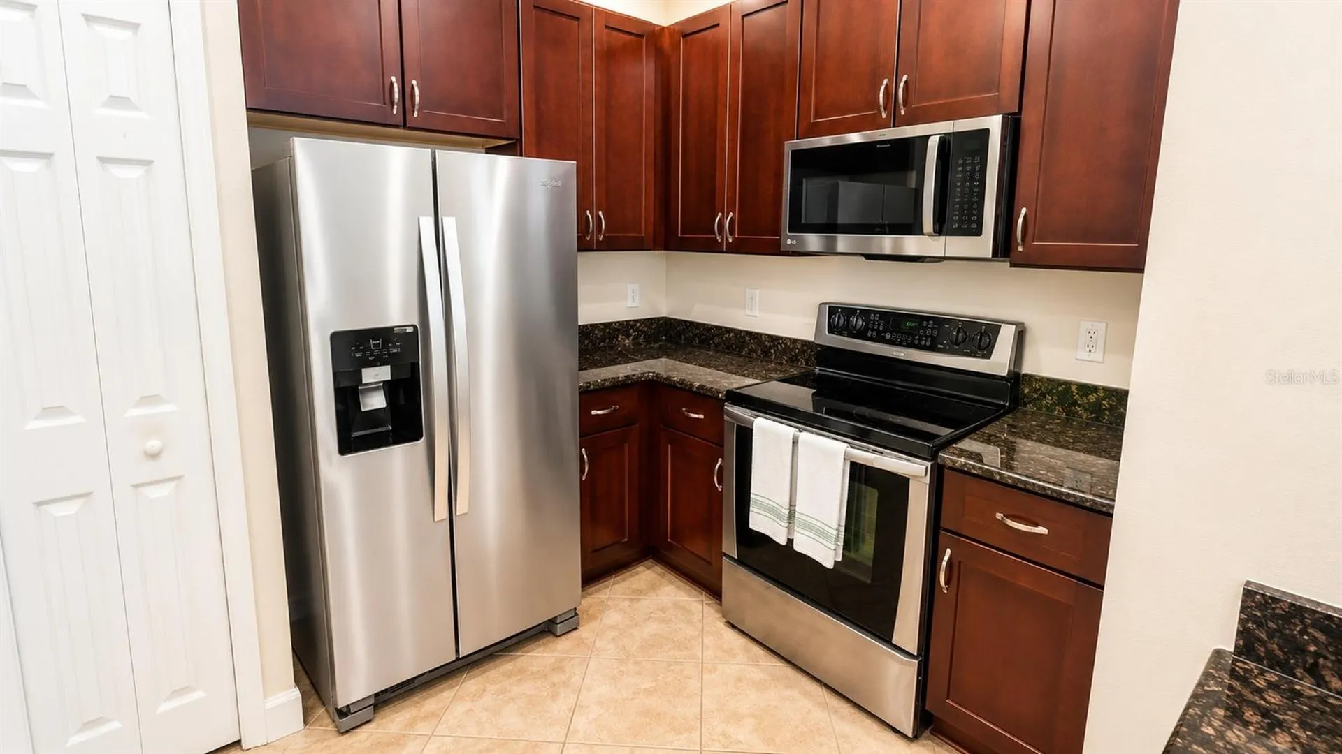 7919 Limestone Lane Sarasota FL 34233