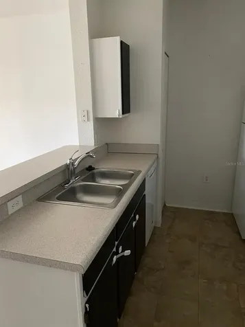 5447 Vineland Road Orlando FL 32811