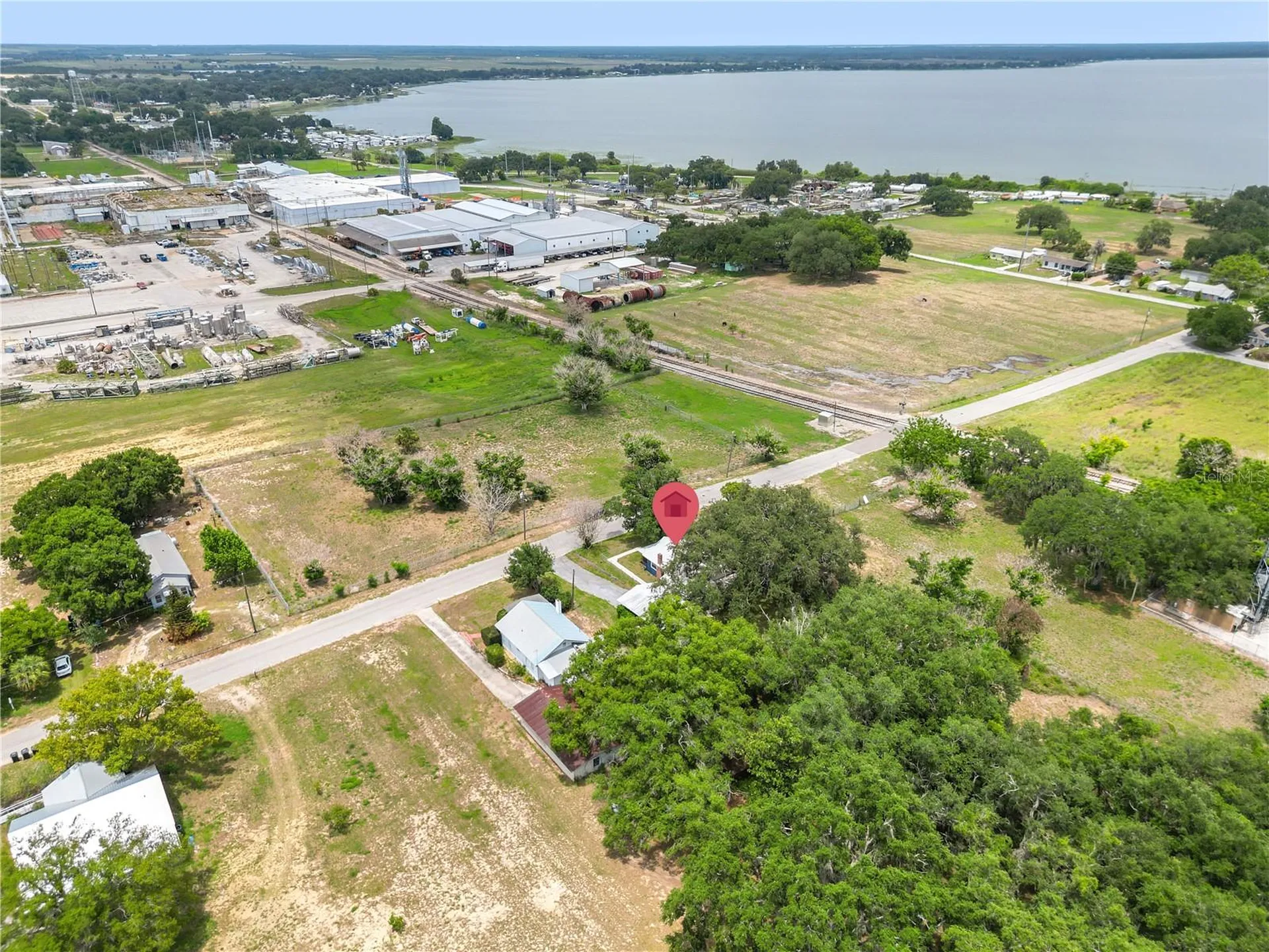 30 E 8th Street Frostproof FL 33843