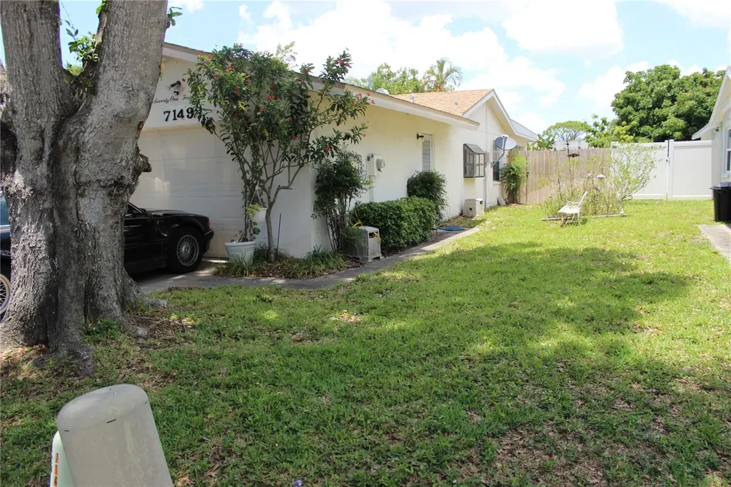 7149 Channelside Lane N Pinellas Park FL 33781