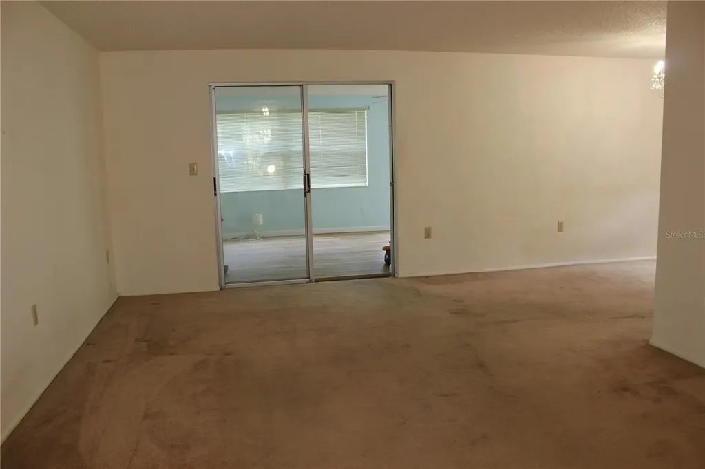 7149 Channelside Lane N Pinellas Park FL 33781