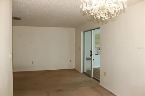 7149 Channelside Lane N Pinellas Park FL 33781