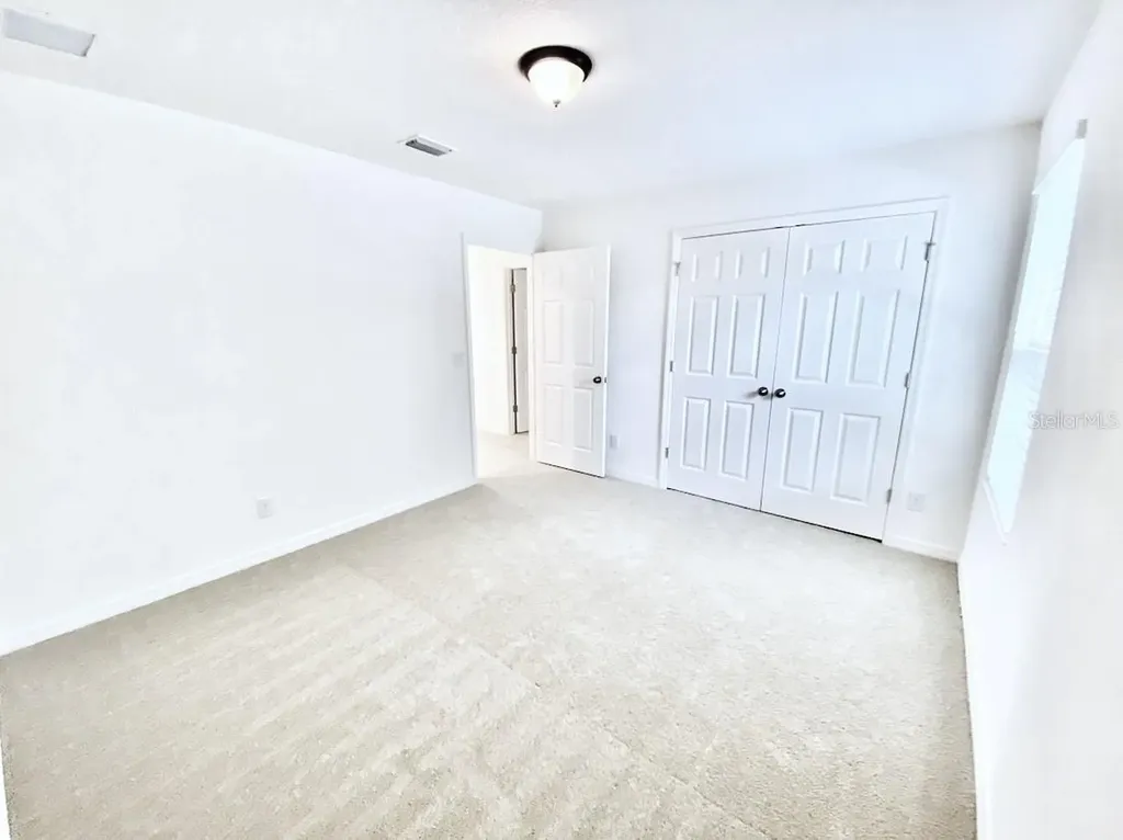 924 Avenal Lane Davenport FL 33837