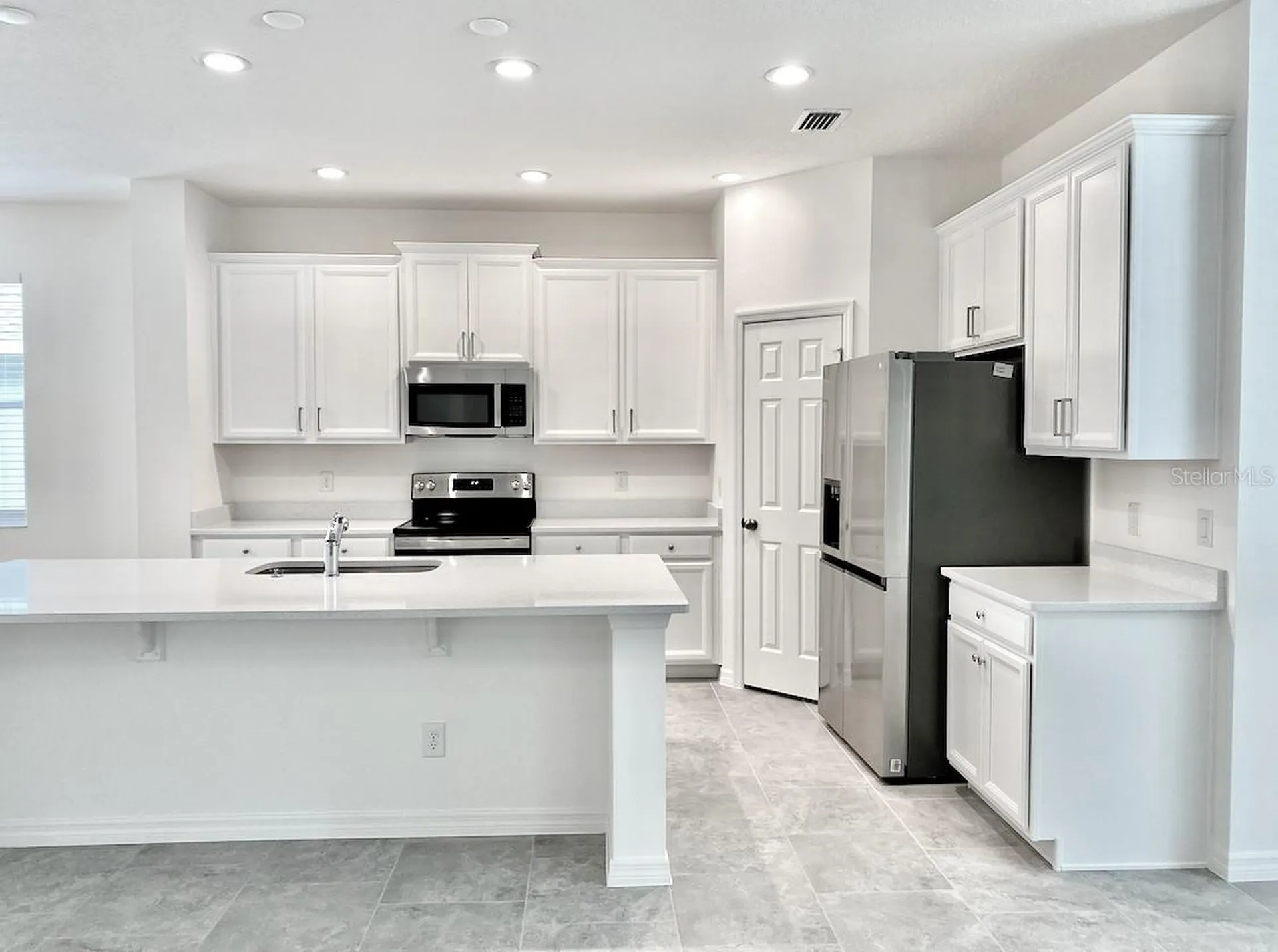 924 Avenal Lane Davenport FL 33837