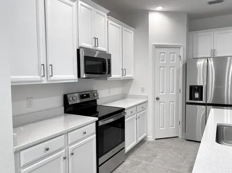 924 Avenal Lane Davenport FL 33837