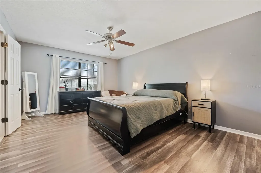 2220 Windsor Lake Circle Sanford FL 32773