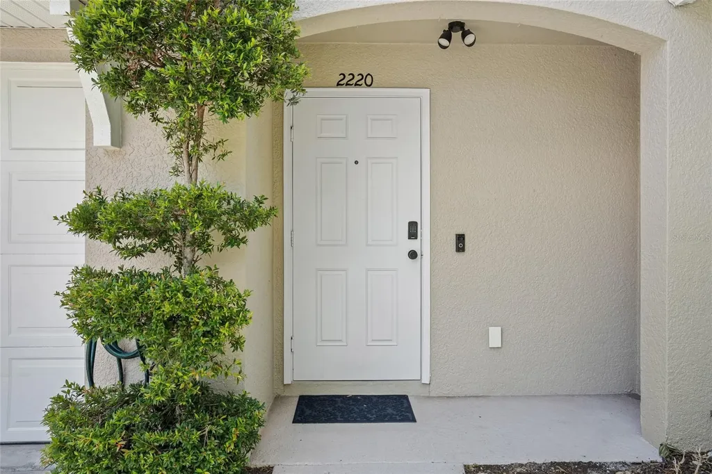 2220 Windsor Lake Circle Sanford FL 32773