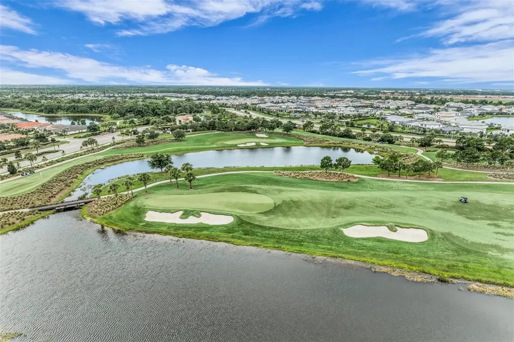 5519 Arnie Loop Lakewood Ranch FL 34211
