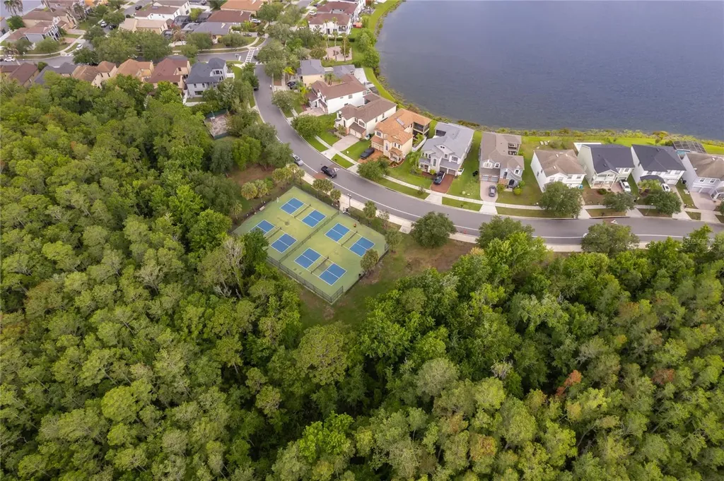 10061 Town Lake Drive Orlando FL 32832