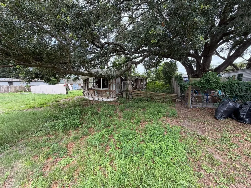 39215 Orient Avenue Zephyrhills FL 33542