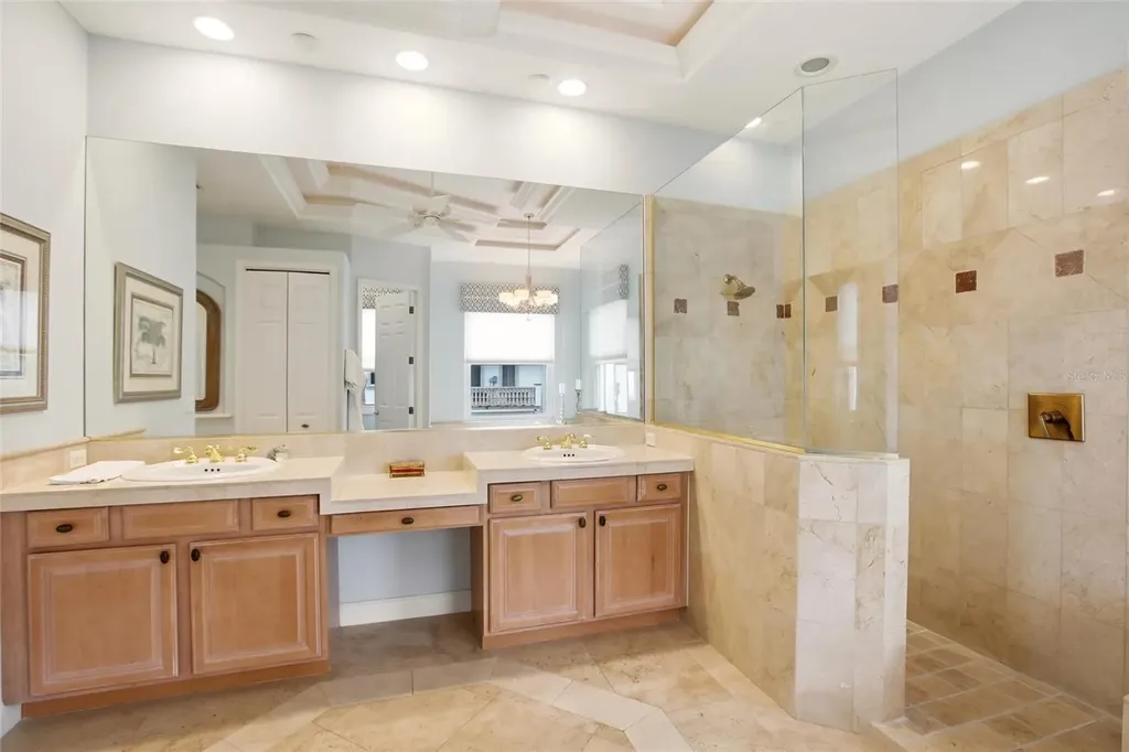 7524 Westmoreland Drive Sarasota FL 34243