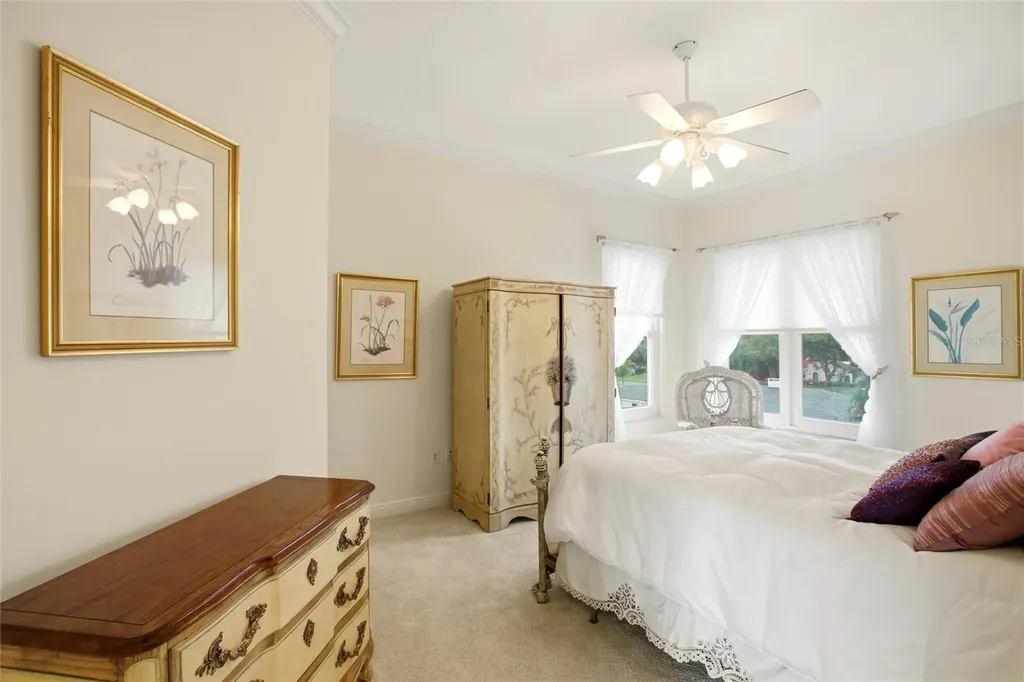 7524 Westmoreland Drive Sarasota FL 34243