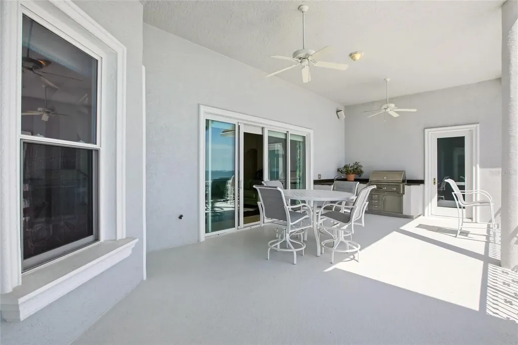 7524 Westmoreland Drive Sarasota FL 34243