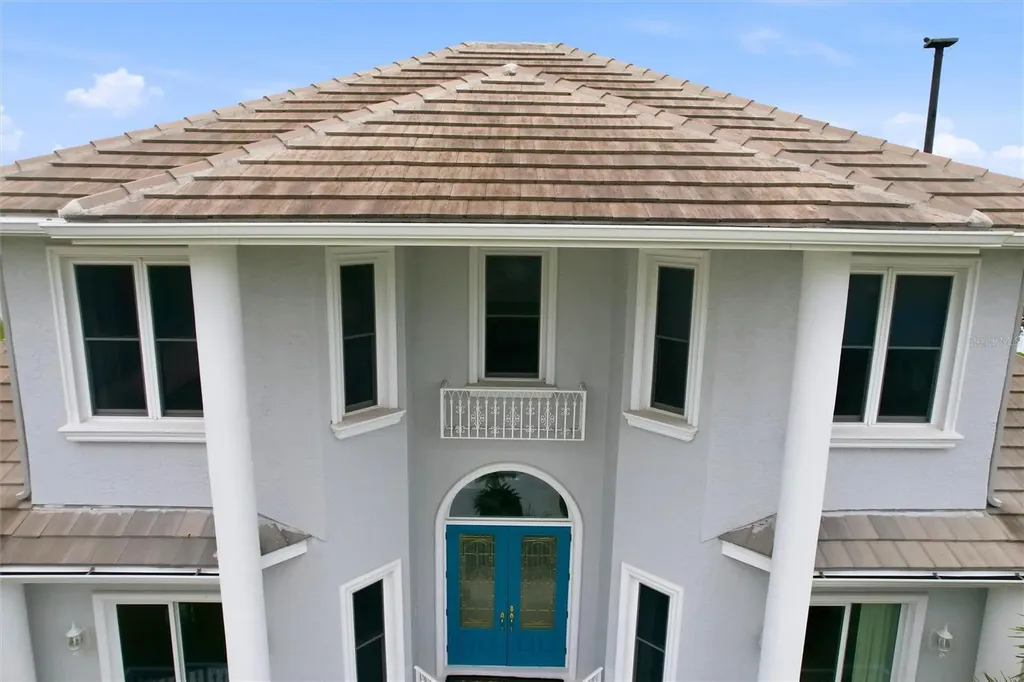 7524 Westmoreland Drive Sarasota FL 34243