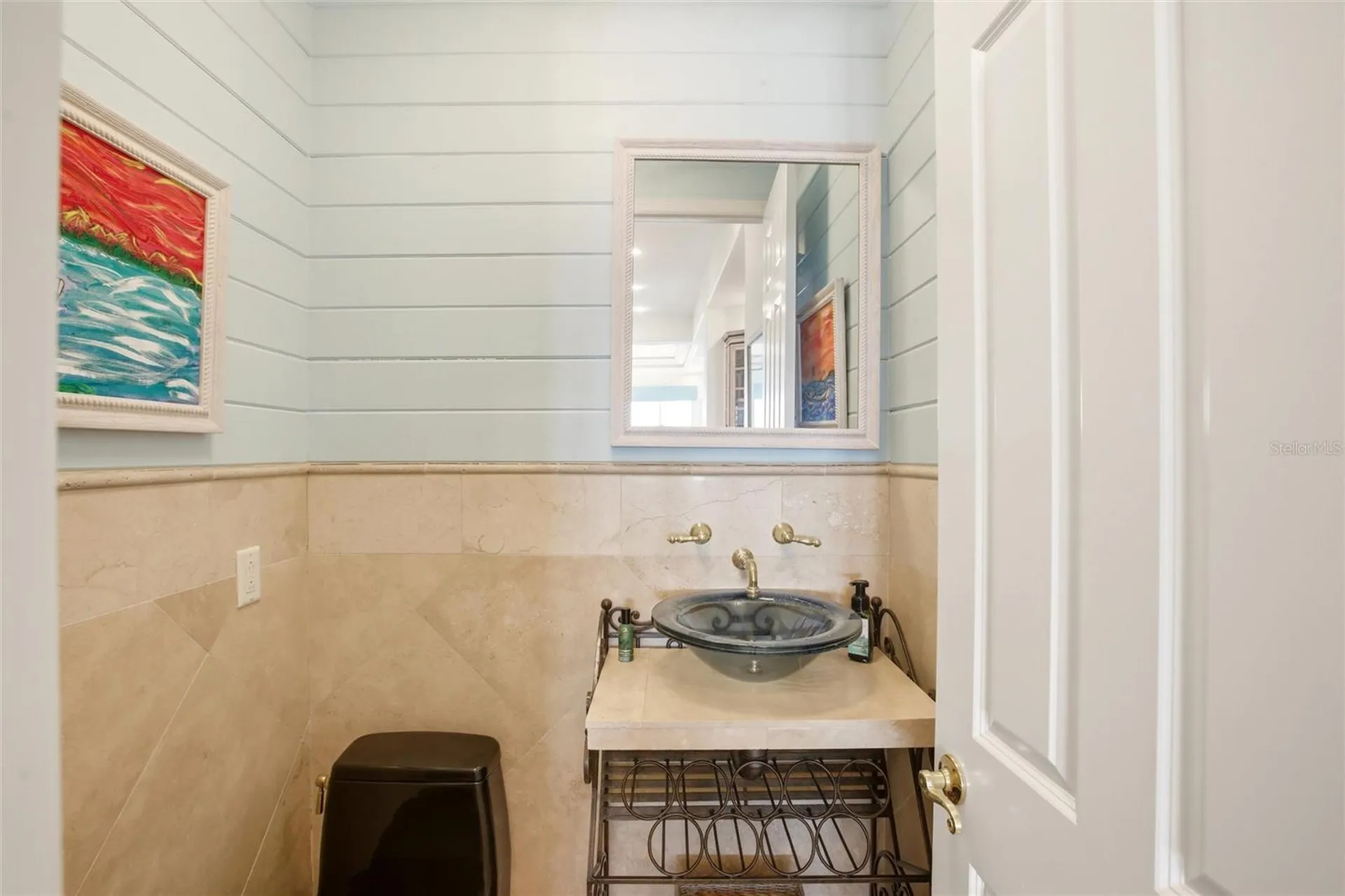 7524 Westmoreland Drive Sarasota FL 34243
