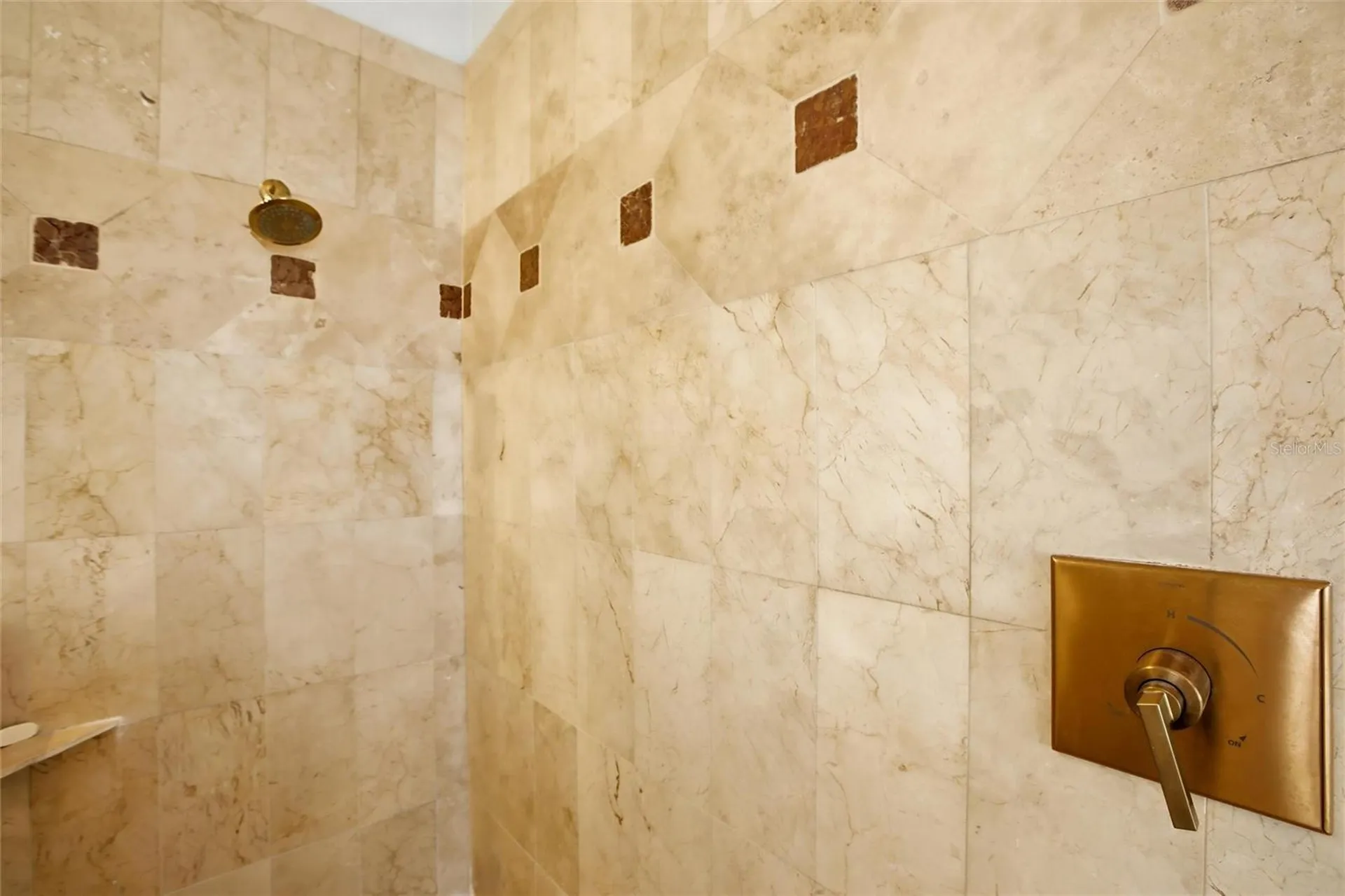 7524 Westmoreland Drive Sarasota FL 34243