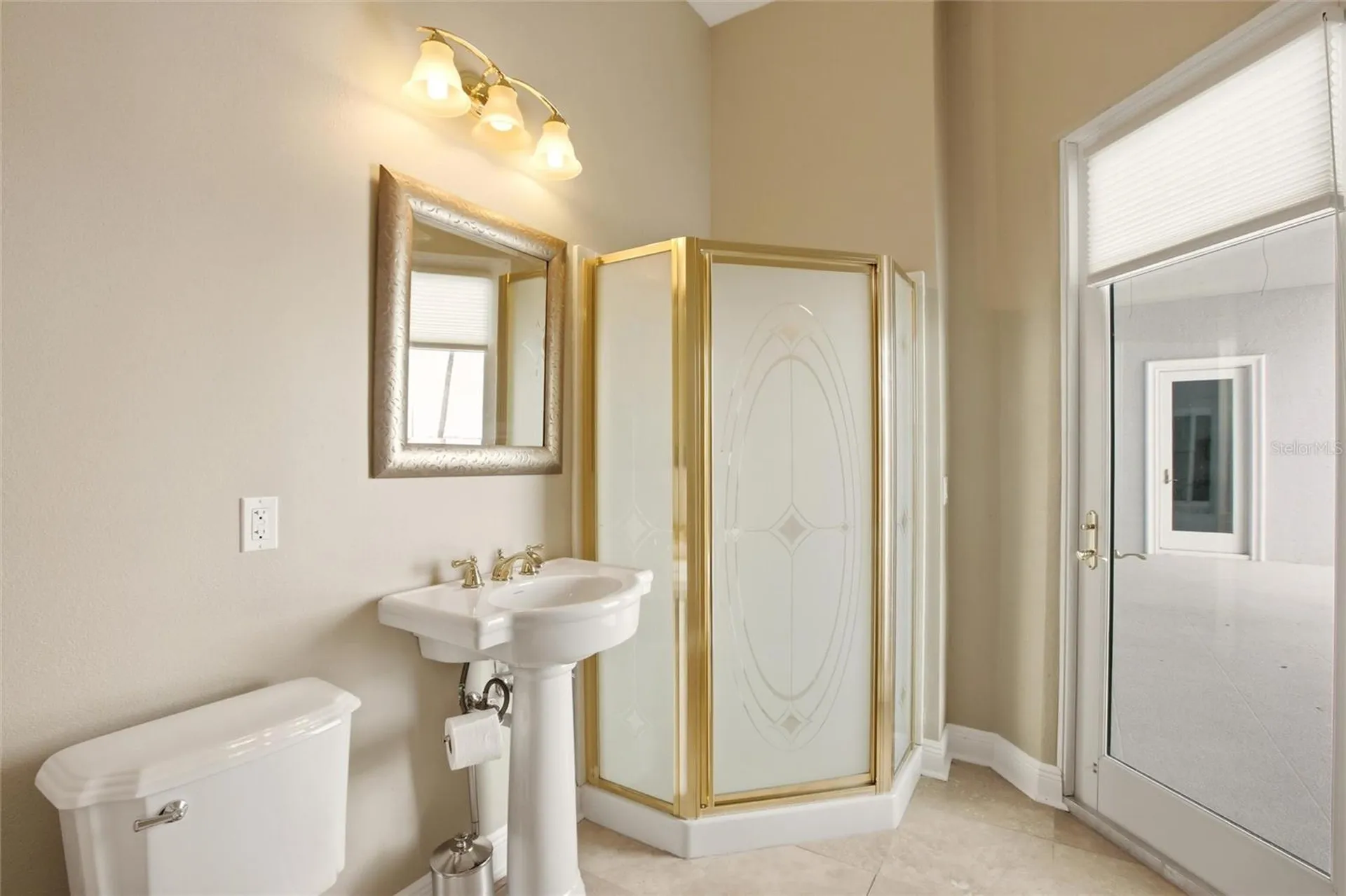 7524 Westmoreland Drive Sarasota FL 34243