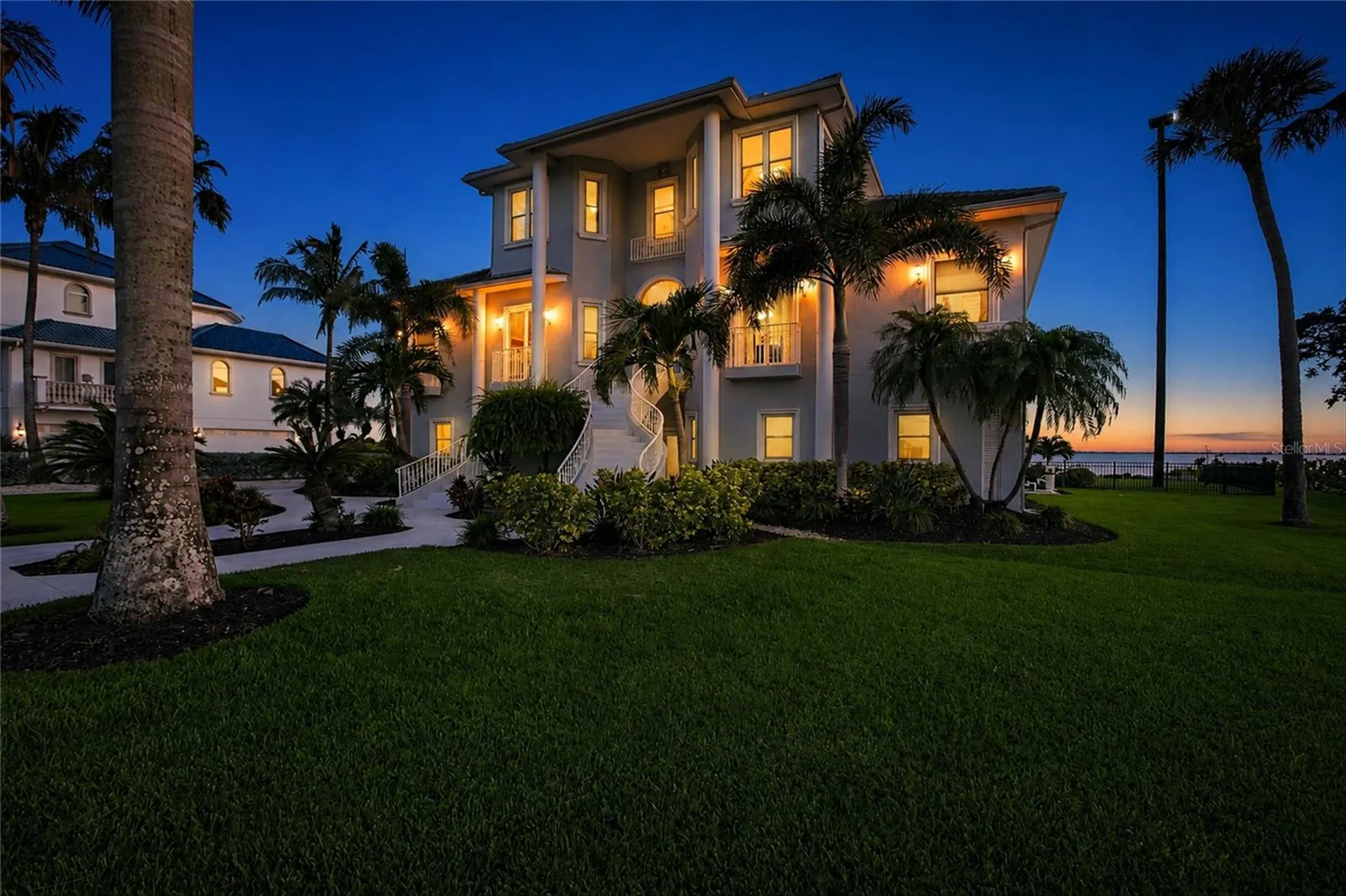 7524 Westmoreland Drive Sarasota FL 34243