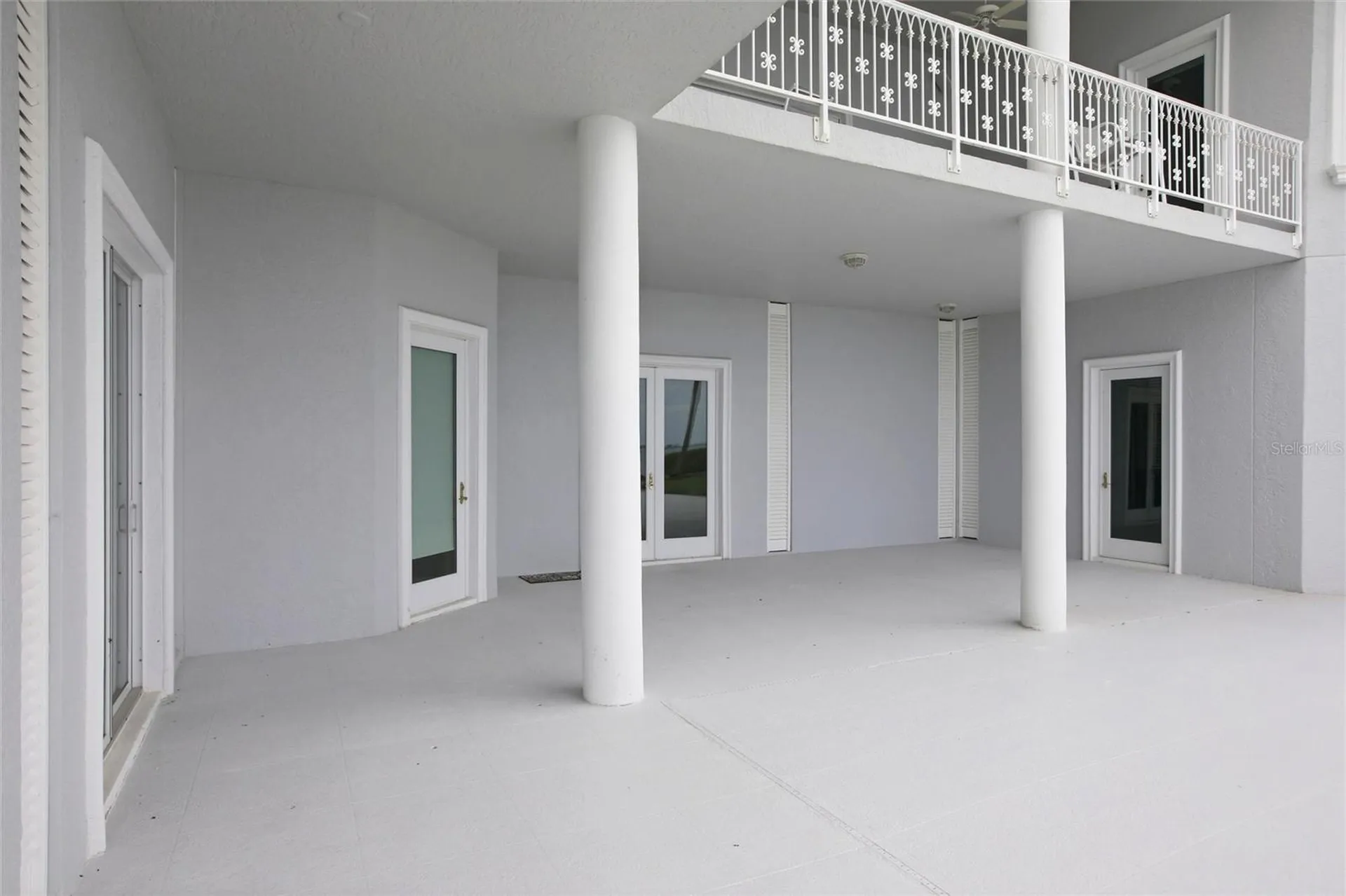 7524 Westmoreland Drive Sarasota FL 34243