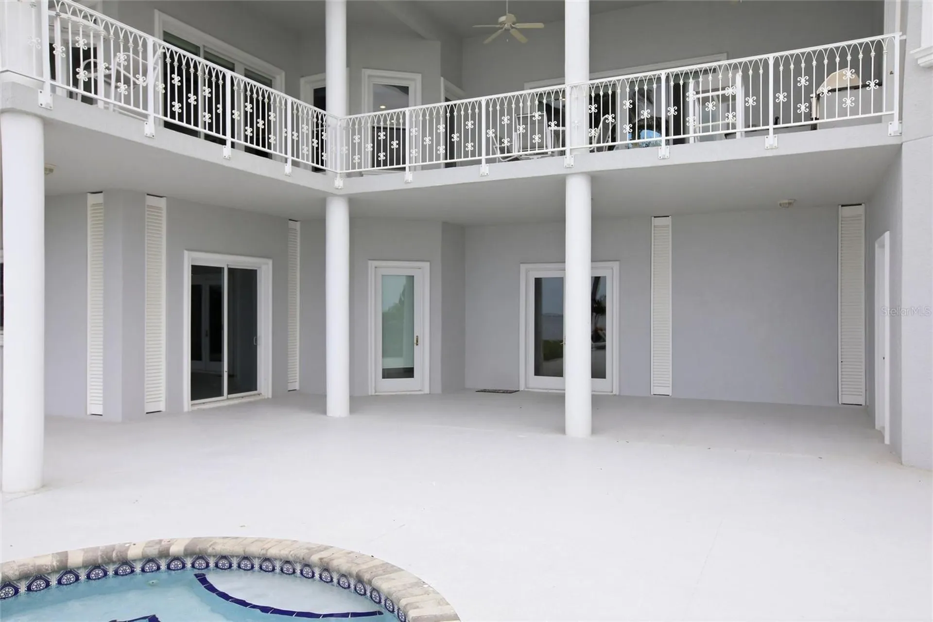 7524 Westmoreland Drive Sarasota FL 34243