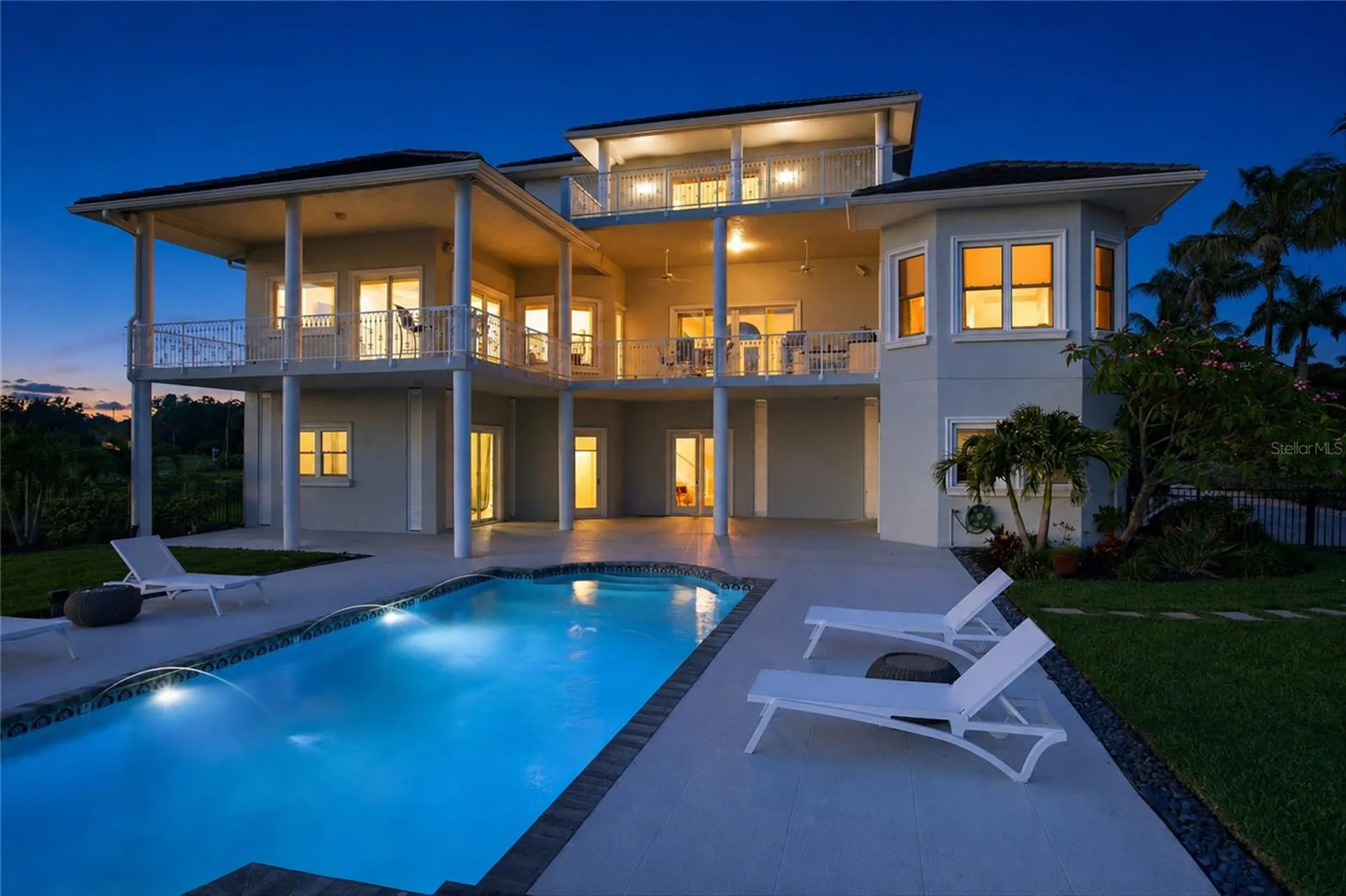 7524 Westmoreland Drive Sarasota FL 34243