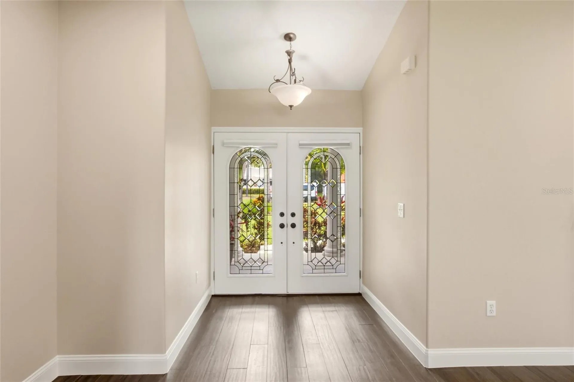 7524 Westmoreland Drive Sarasota FL 34243