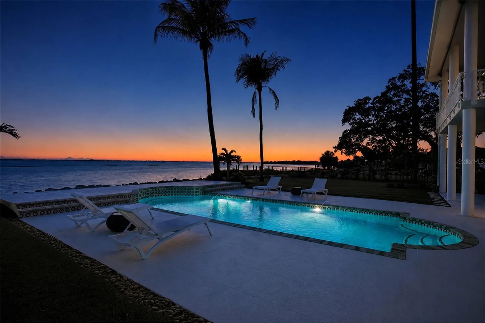 7524 Westmoreland Drive Sarasota FL 34243