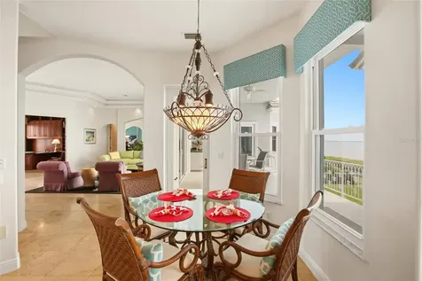 7524 Westmoreland Drive Sarasota FL 34243