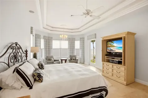 7524 Westmoreland Drive Sarasota FL 34243