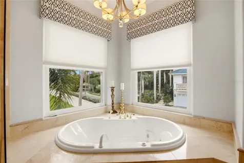 7524 Westmoreland Drive Sarasota FL 34243