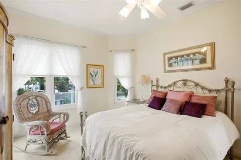 7524 Westmoreland Drive Sarasota FL 34243