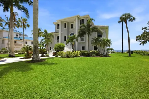 7524 Westmoreland Drive Sarasota FL 34243