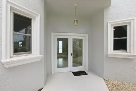 7524 Westmoreland Drive Sarasota FL 34243