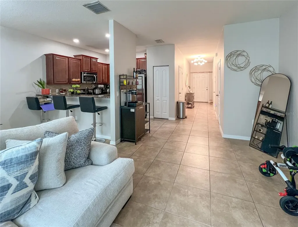 772 Spring Flowers Trail Brandon FL 33511
