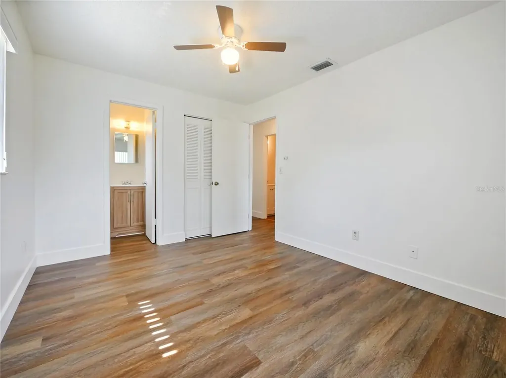 141 Hazelcrest Street Deltona FL 32725