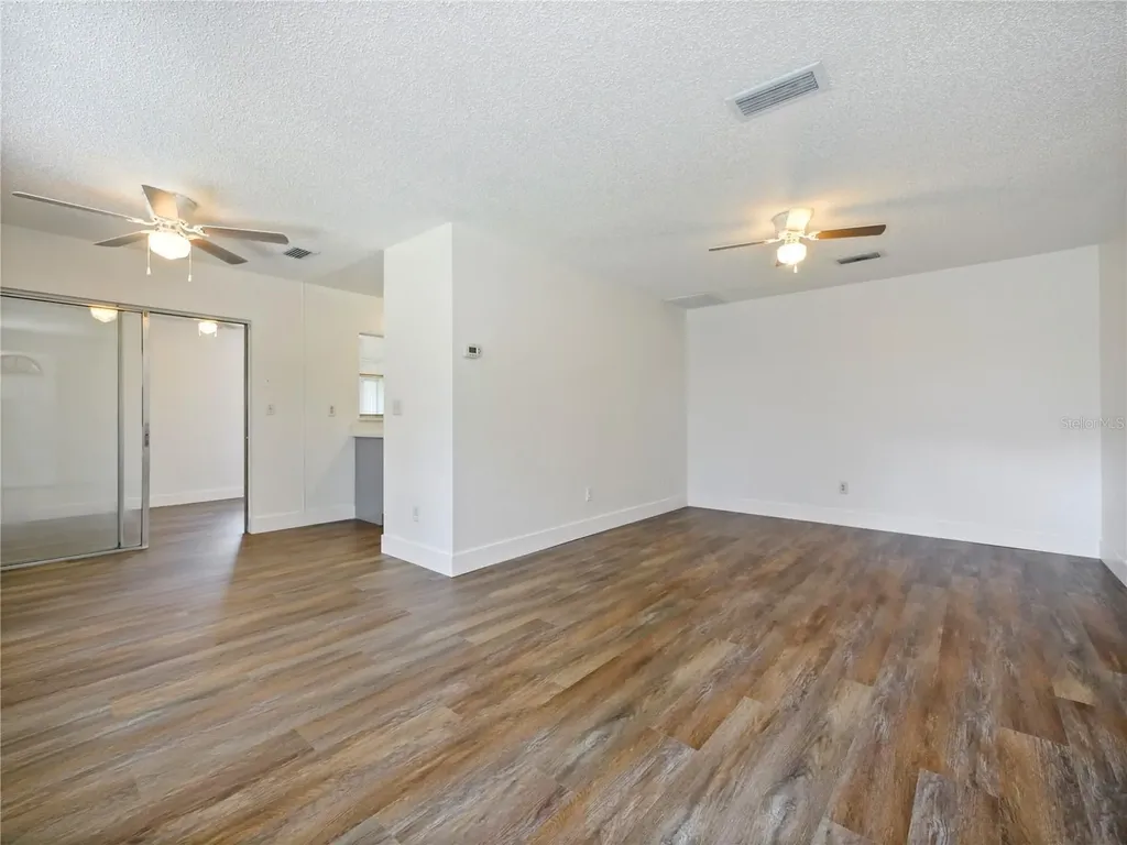 141 Hazelcrest Street Deltona FL 32725