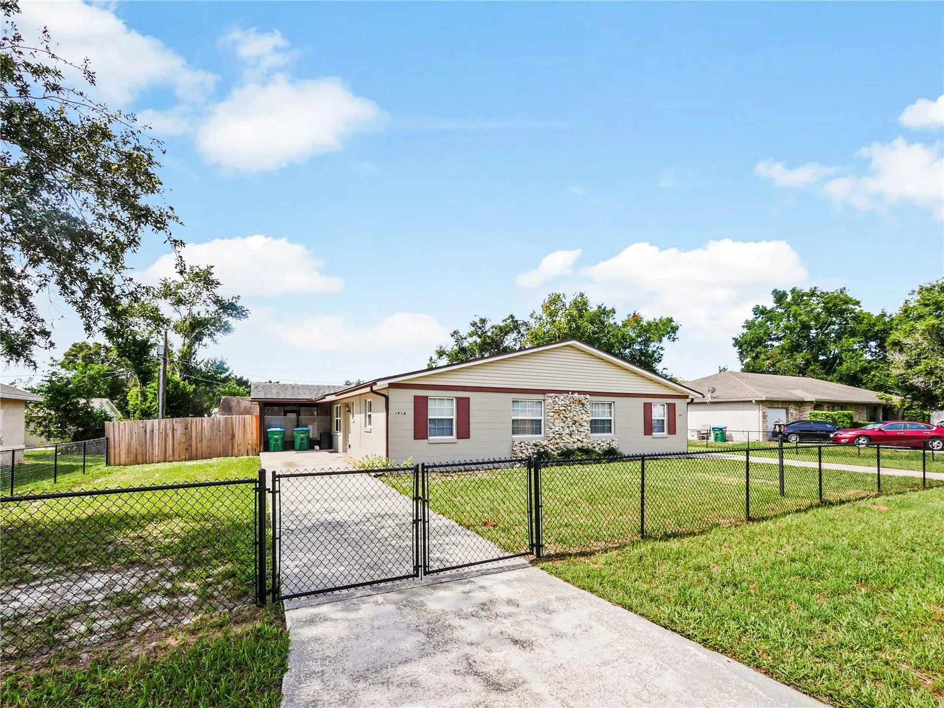 141 Hazelcrest Street Deltona FL 32725
