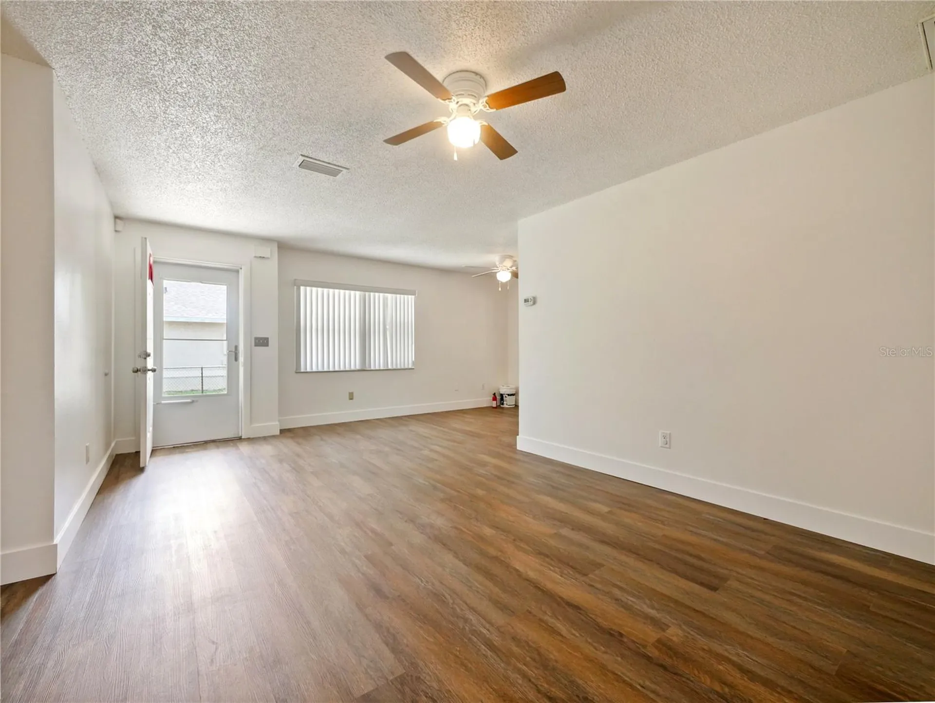 141 Hazelcrest Street Deltona FL 32725