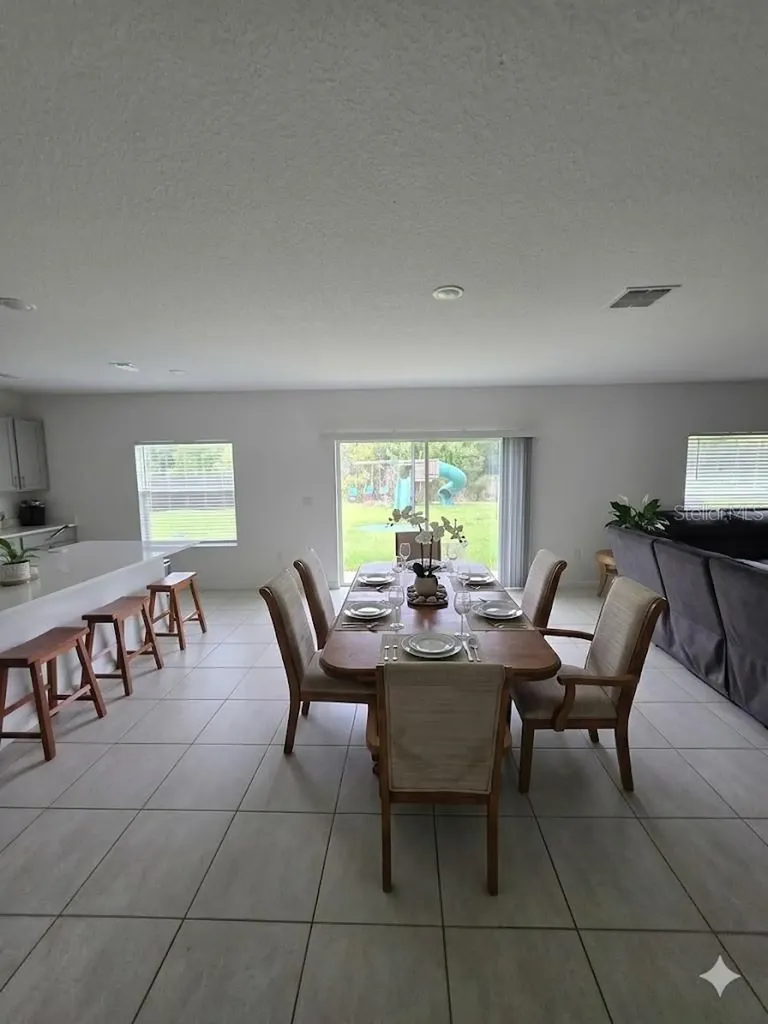 216 Citrine Loop Kissimmee FL 34758