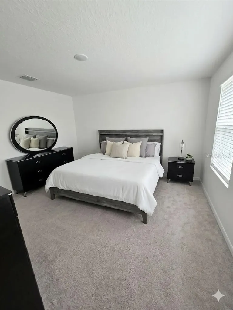 216 Citrine Loop Kissimmee FL 34758