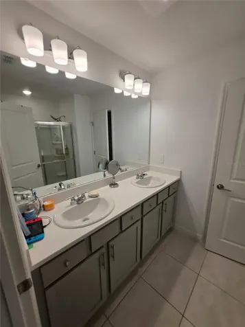 216 Citrine Loop Kissimmee FL 34758
