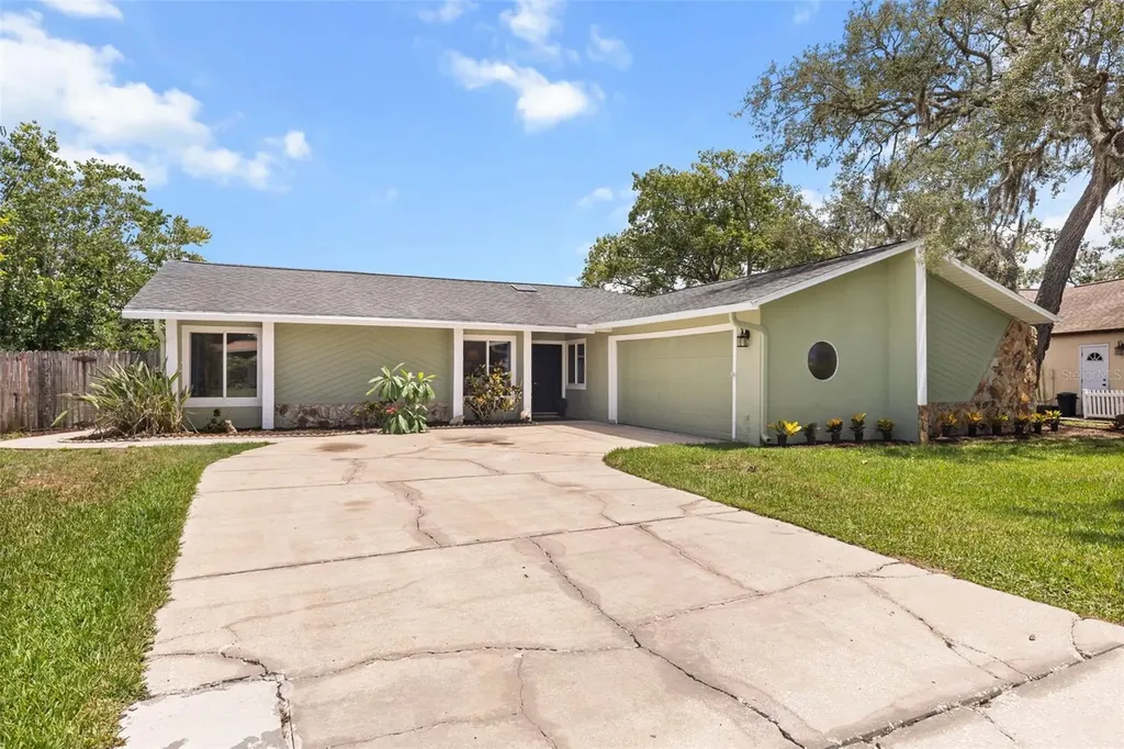 12512 Willow Tree Avenue Hudson FL 34669