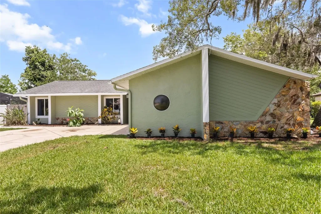 12512 Willow Tree Avenue Hudson FL 34669
