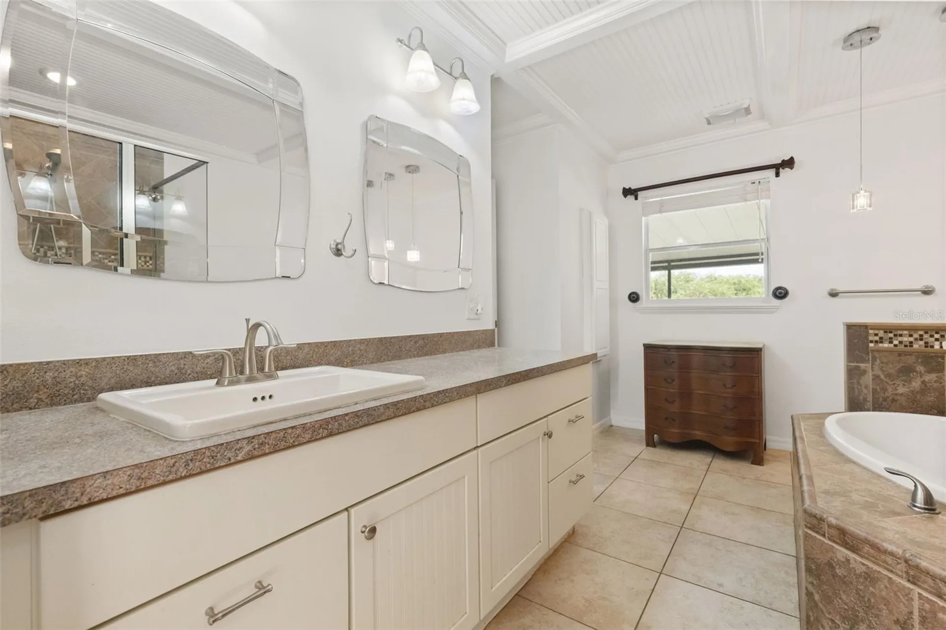 12512 Willow Tree Avenue Hudson FL 34669