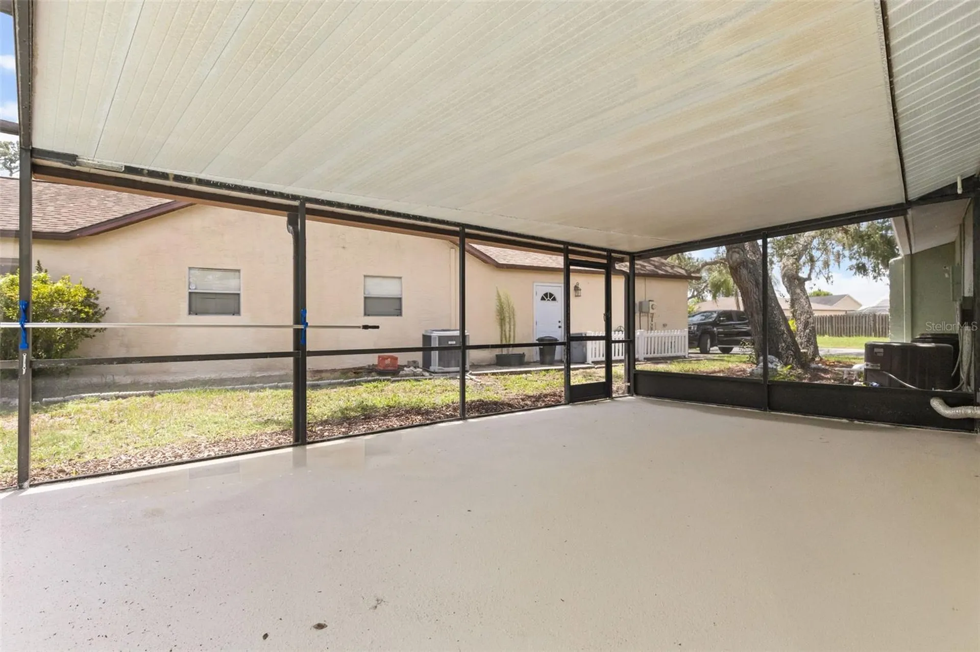 12512 Willow Tree Avenue Hudson FL 34669