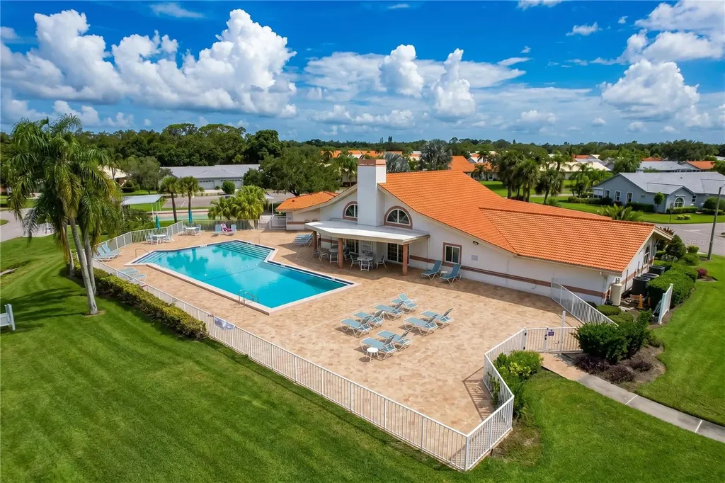 4165 Rosas Avenue Sarasota FL 34233