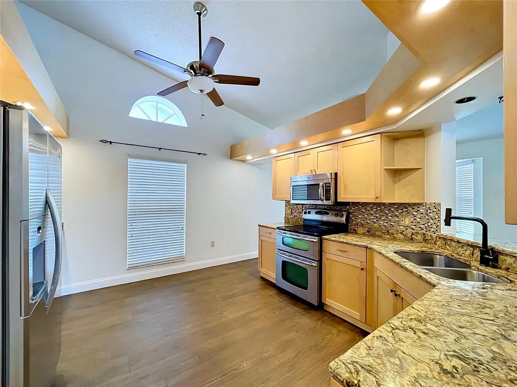 4165 Rosas Avenue Sarasota FL 34233