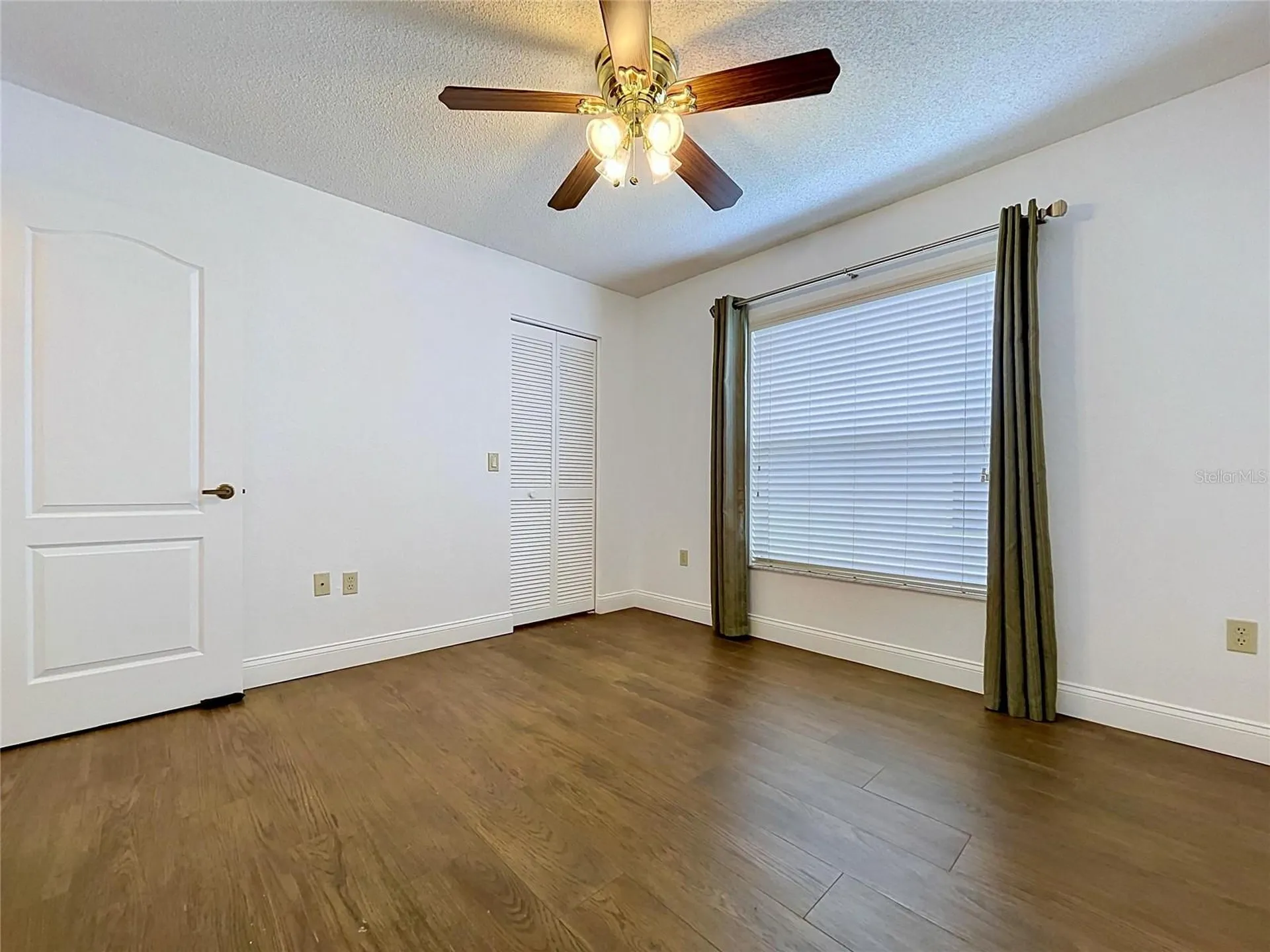 4165 Rosas Avenue Sarasota FL 34233