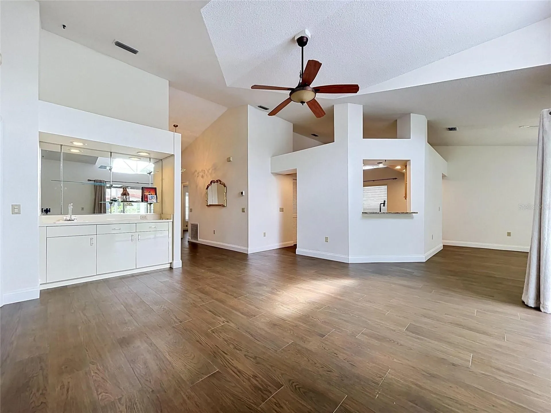 4165 Rosas Avenue Sarasota FL 34233