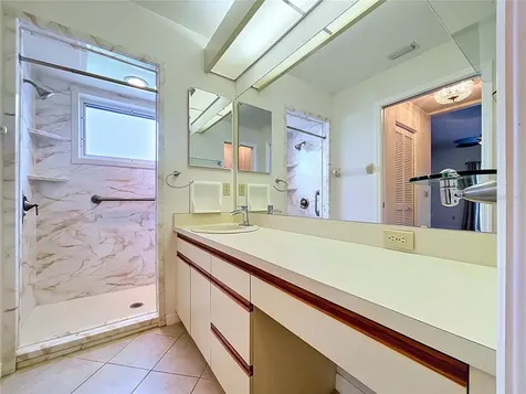 4165 Rosas Avenue Sarasota FL 34233